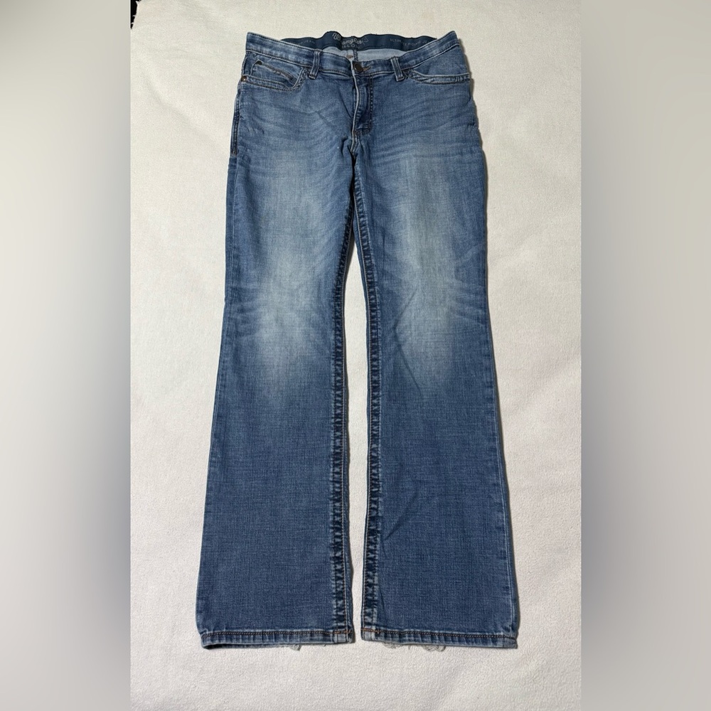 Wrangler Willow Ultimate Riding Women's 34x32 Jeans Bootcut Western Cowgirl‎